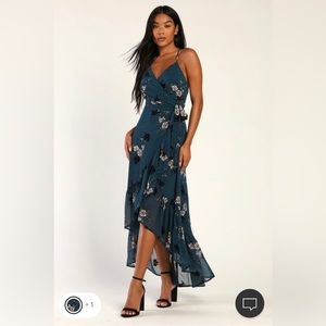 Lulus dress size xs only worn once